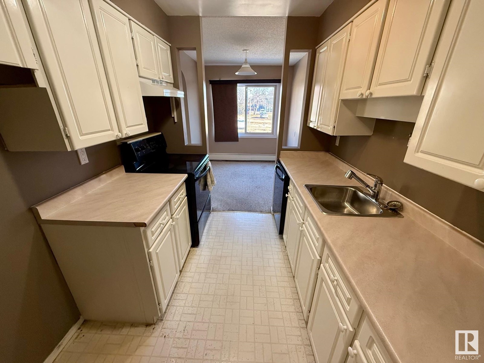 #208 11430 40 Av Nw, Edmonton, Alberta  T6J 0T9 - Photo 3 - E4438545