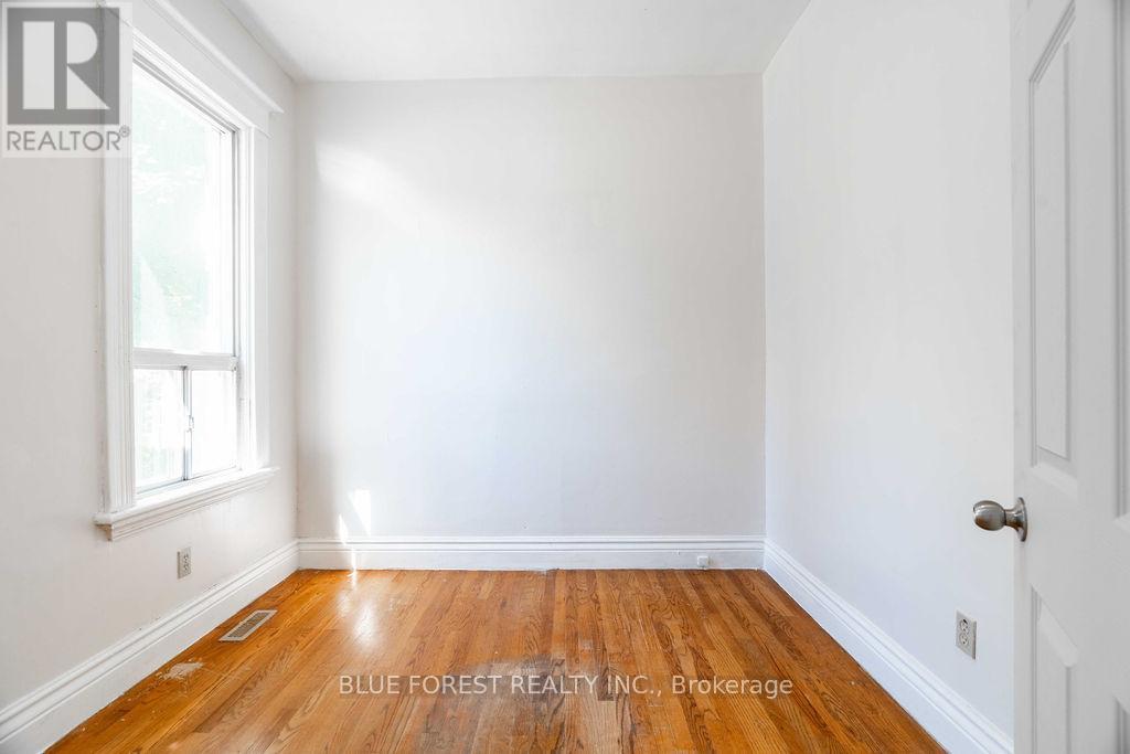 Photo 11 of 43 for 42 Terrace Street