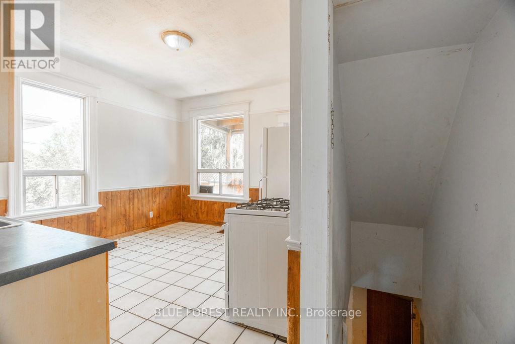 Photo 13 of 43 for 42 Terrace Street