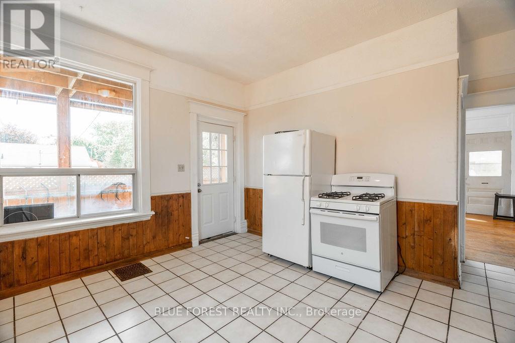 Photo 14 of 43 for 42 Terrace Street