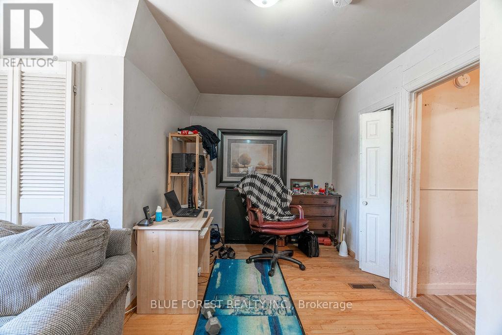 42 Terrace Street, London South, Ontario  N5Z 2X4 - Photo 31 - X12173399