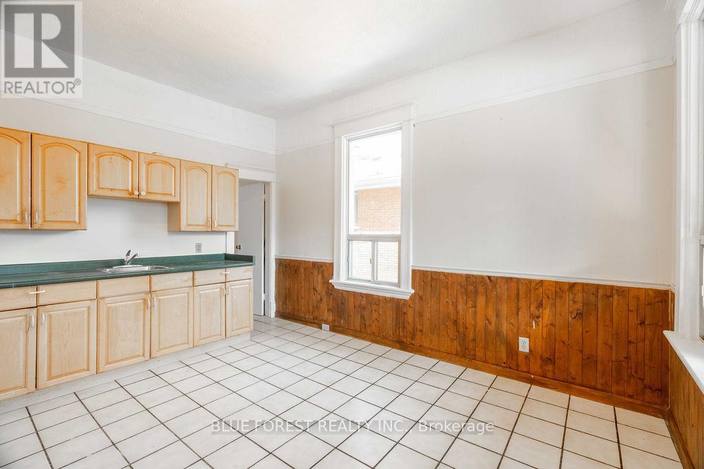 Photo 6 of 43 for 42 Terrace Street