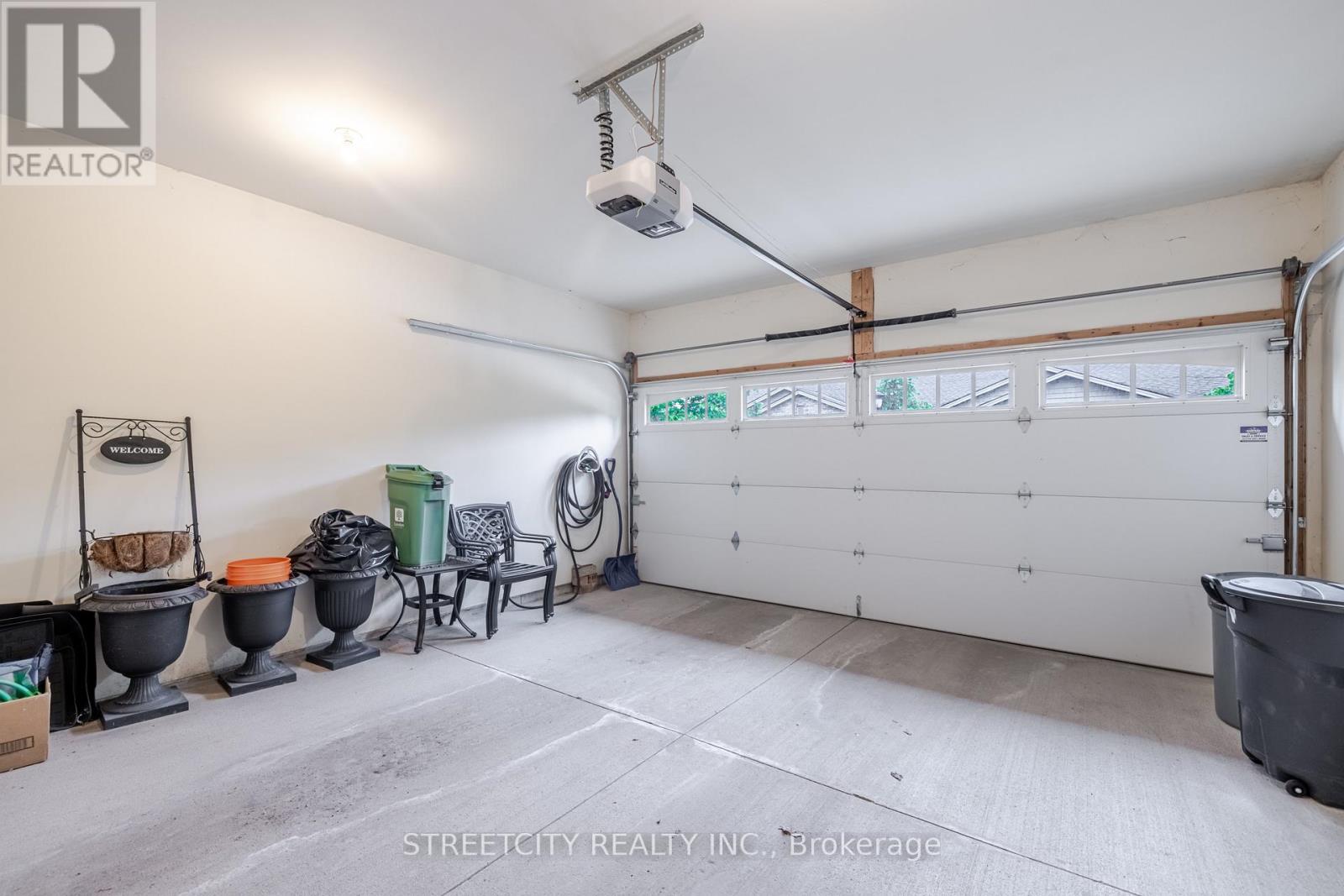 Photo 33 of 40 for 68 - 765 Killarney Road