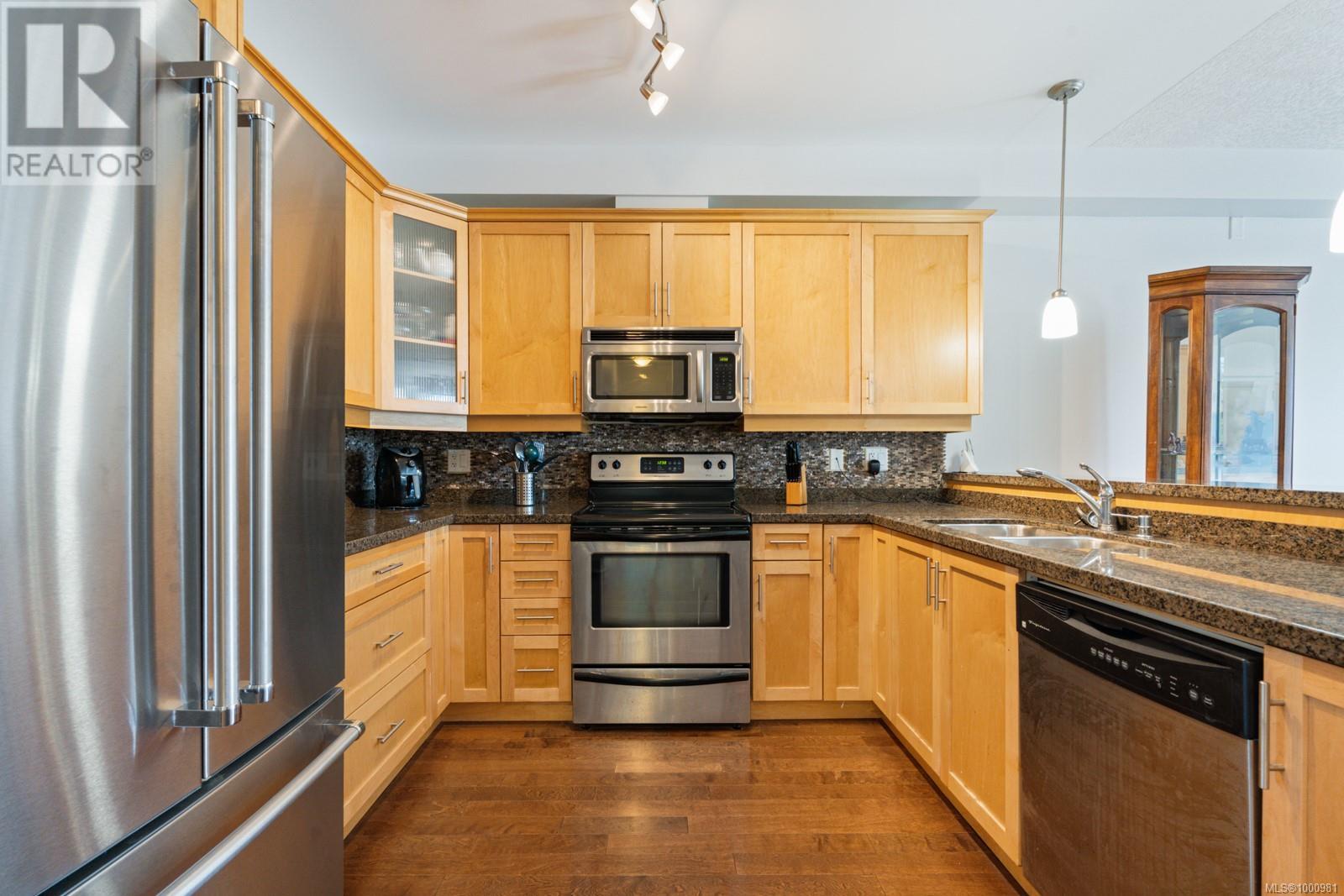 307 2710 Jacklin Rd, Langford, British Columbia  V9B 0K5 - Photo 4 - 1000981