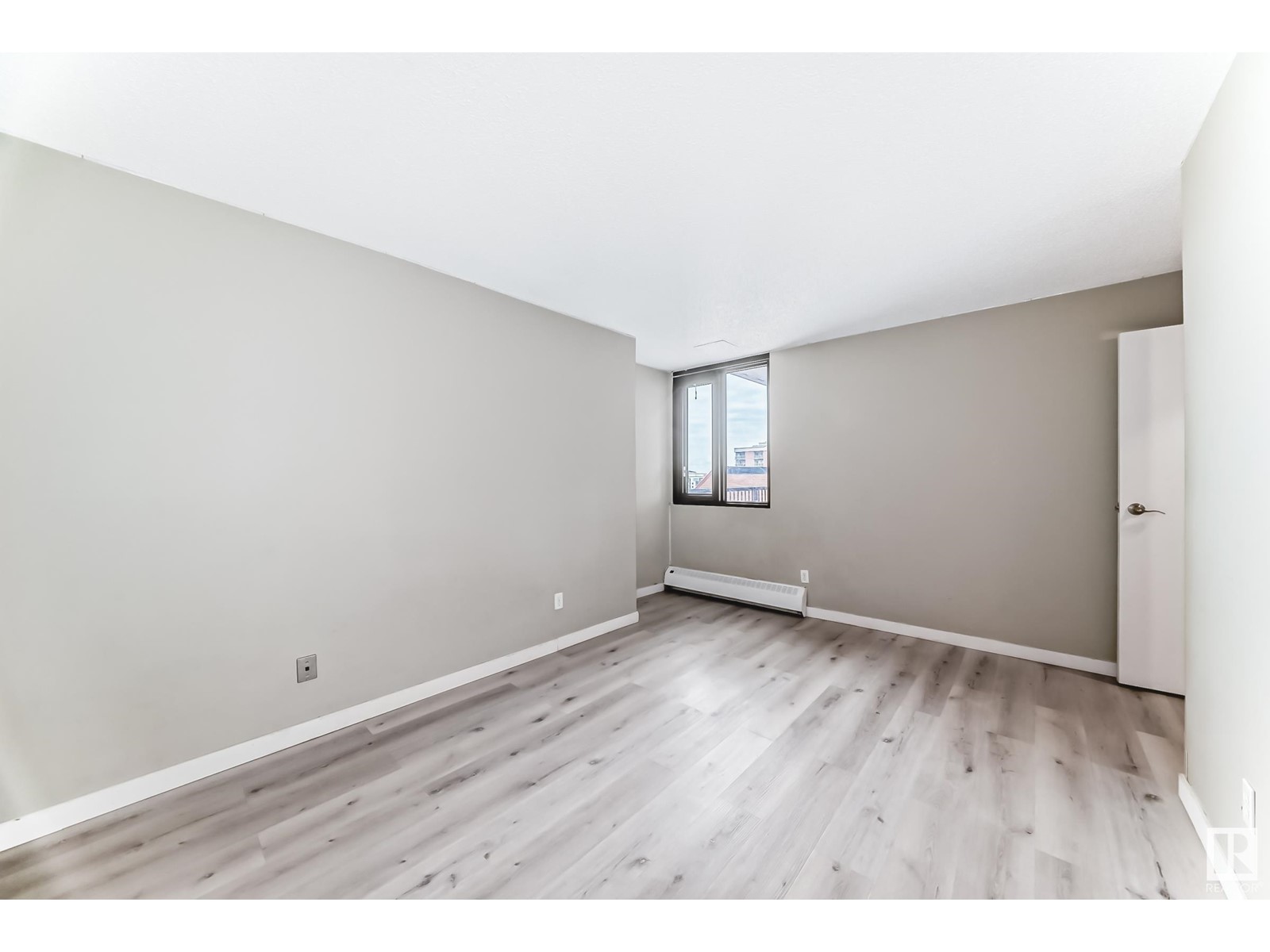 #1404 10125 109 St Nw, Edmonton, Alberta  T5J 3P1 - Photo 24 - E4438547