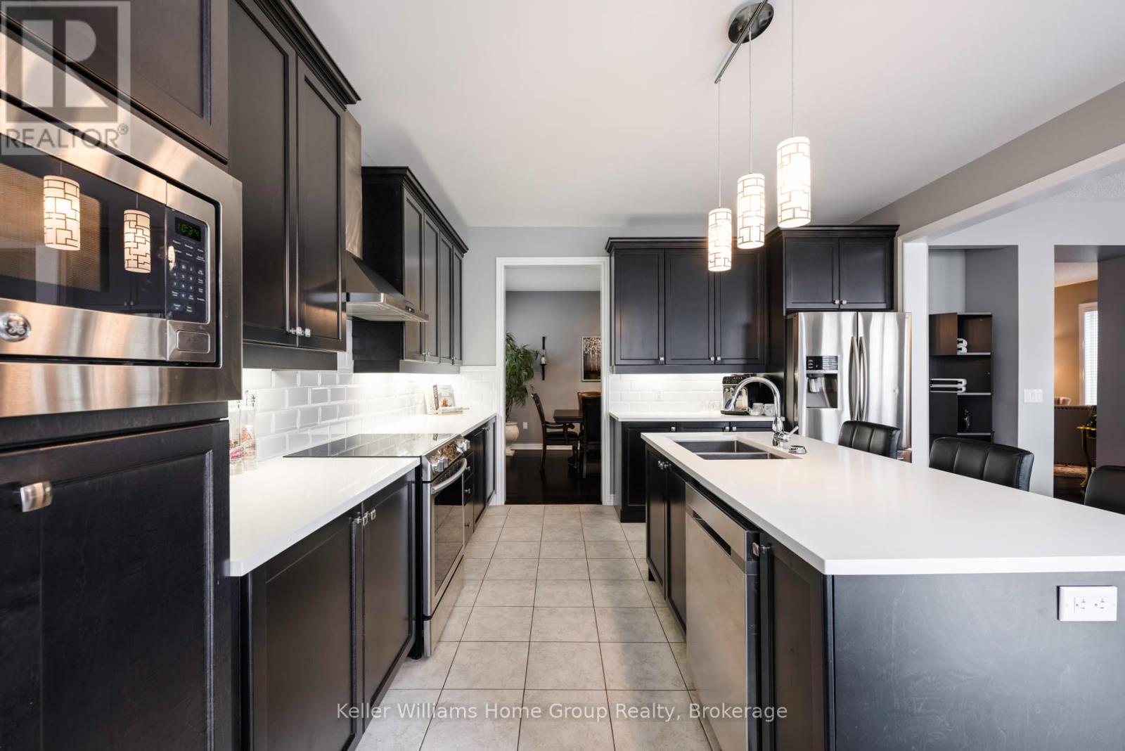 357 Col. Phillips Drive, Shelburne, Ontario  L9V 3V5 - Photo 18 - X12029699