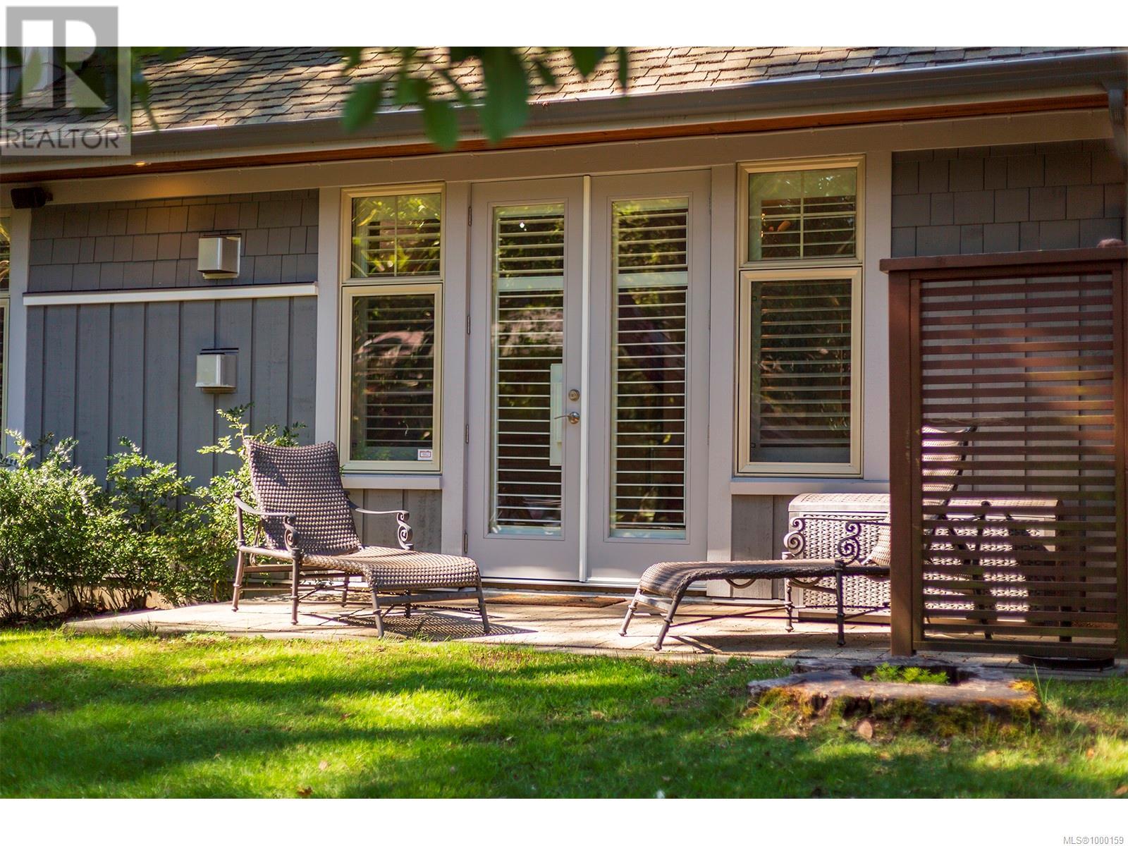 Property at 1267 Oceanwood Lane image 5