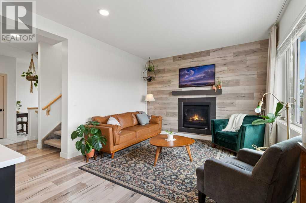 Property at 43 Victor Close image 4