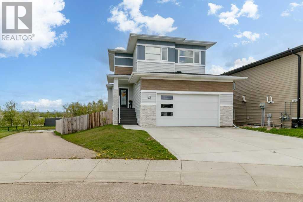 Property at 43 Victor Close image 1