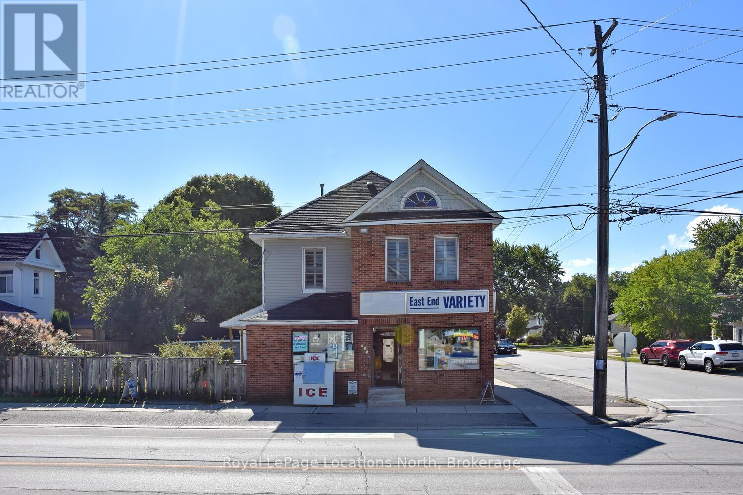 256 ONTARIO STREET, Collingwood, Ontario