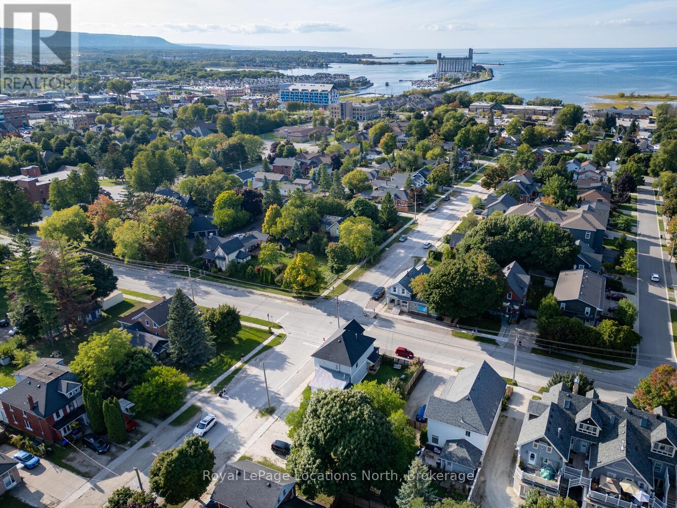 256 Ontario Street, Collingwood, Ontario  L9Y 1M9 - Photo 46 - S12173396