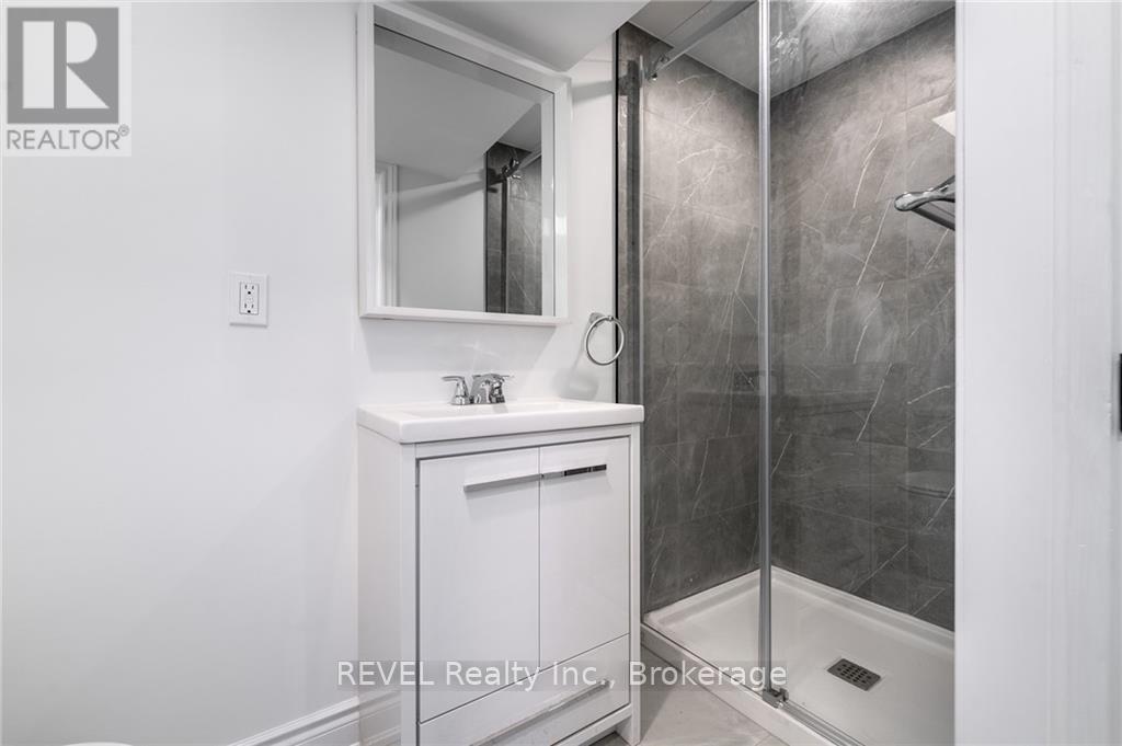 129 Durham Street, Port Colborne, Ontario  L3K 1E1 - Photo 21 - X12173331