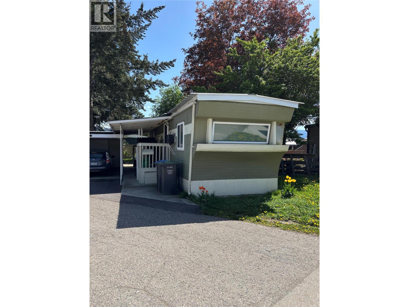 1132 Findlay Road Unit# 4, kelowna, British Columbia