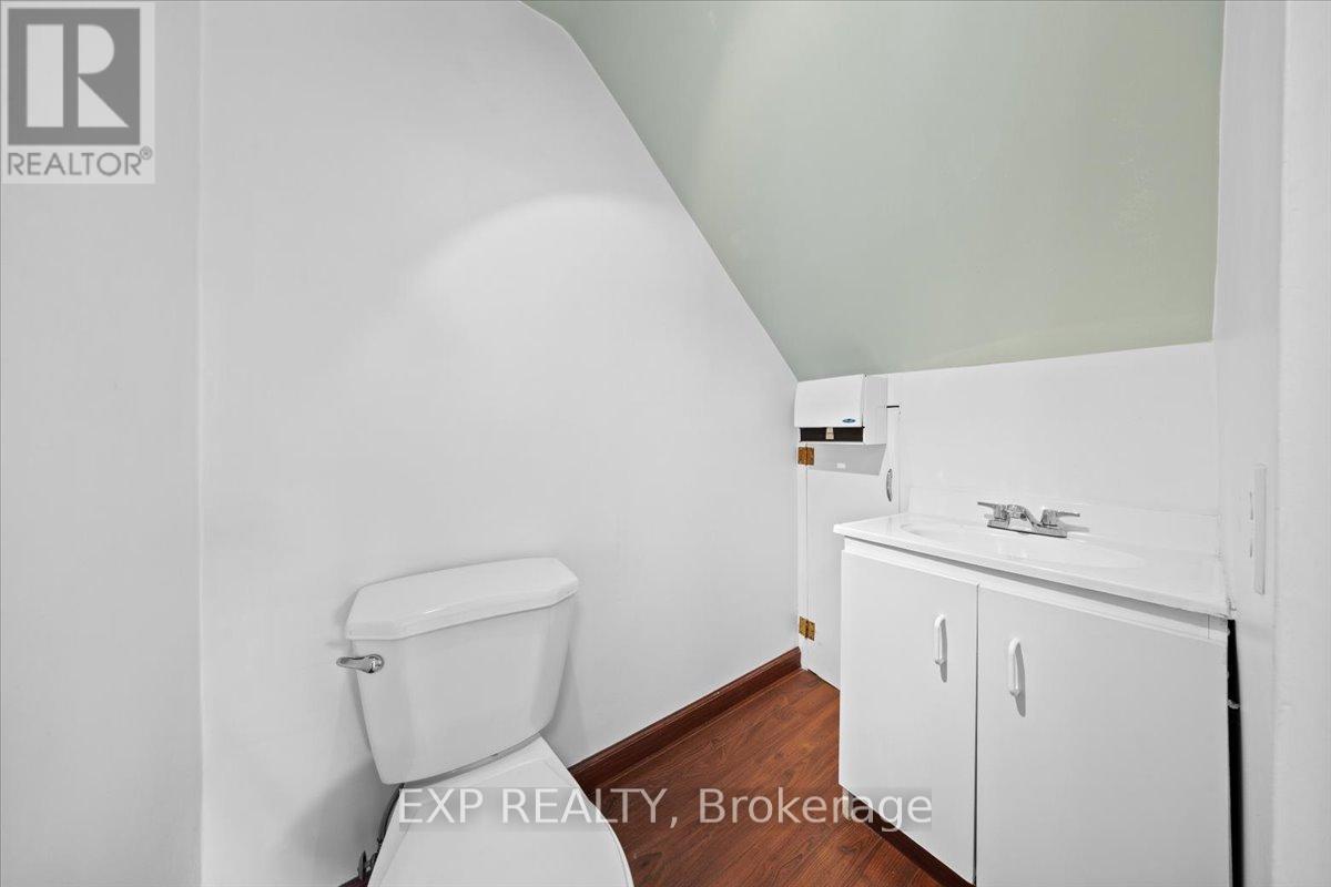 60 Pearl Street E, Brockville, Ontario  K6V 1P7 - Photo 11 - X12173473