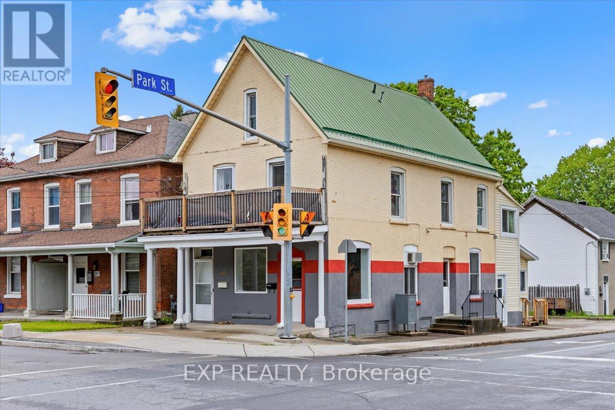 60 Pearl Street E, Brockville, Ontario  K6V 1P7 - Photo 2 - X12173473