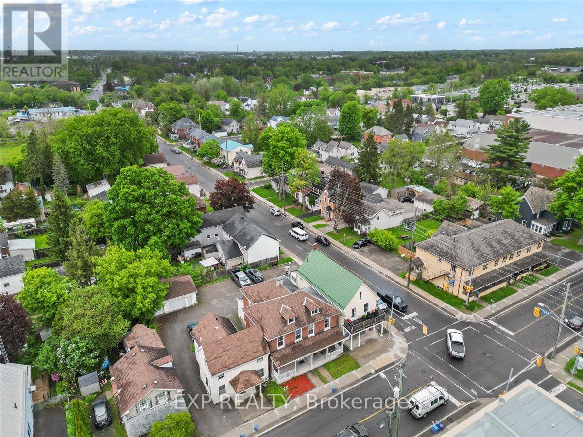 60 Pearl Street E, Brockville, Ontario  K6V 1P7 - Photo 43 - X12173473