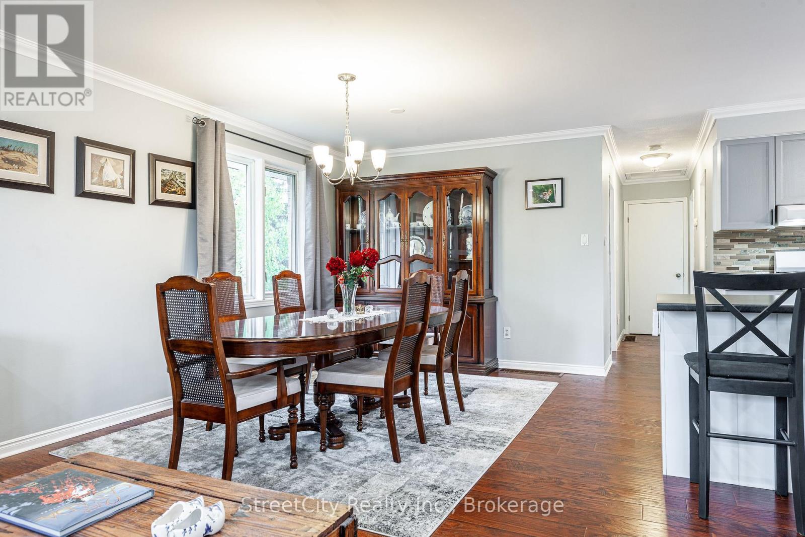43 Freeland Drive, Stratford, Ontario  N4Z 1H1 - Photo 11 - X12173476