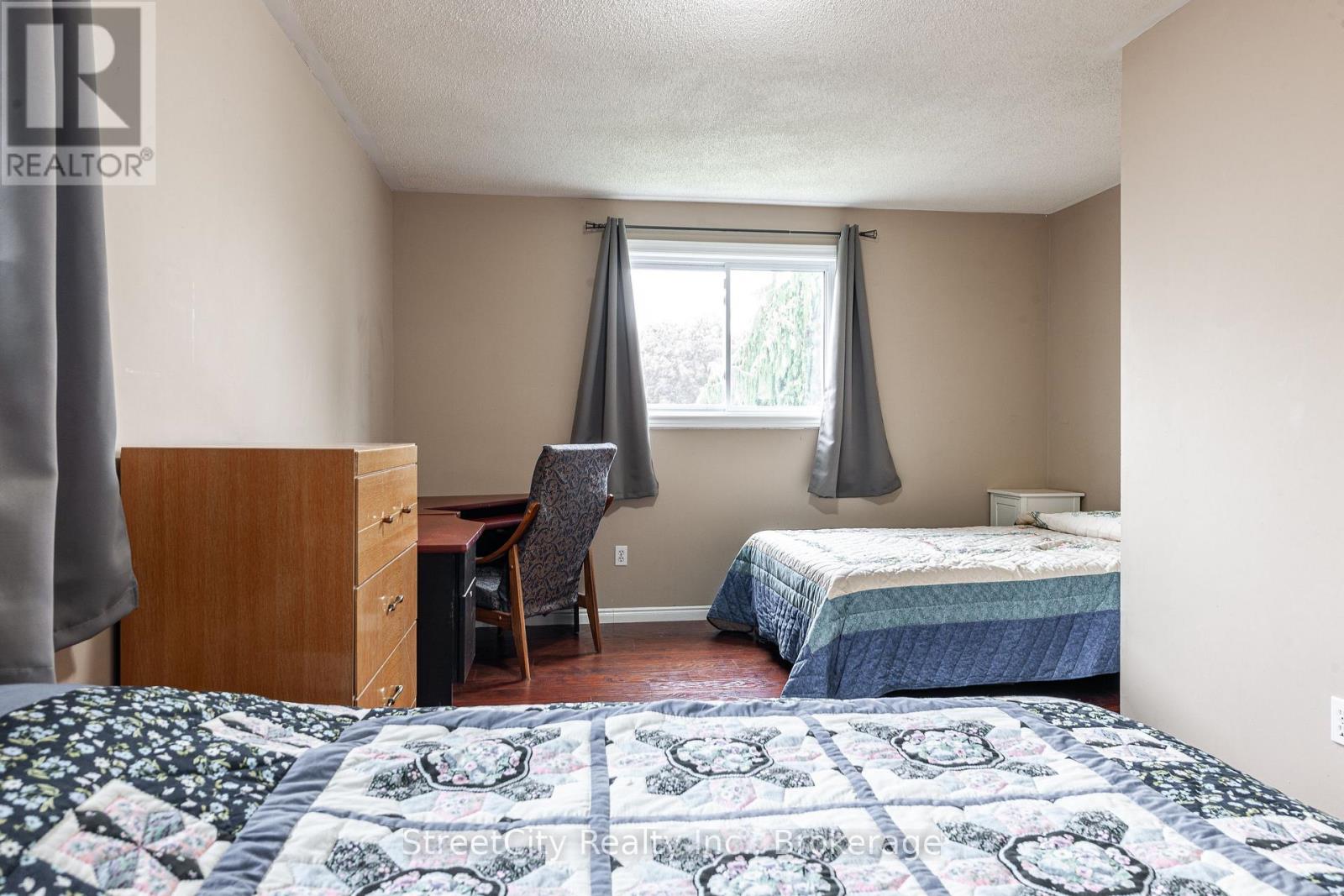 43 Freeland Drive, Stratford, Ontario  N4Z 1H1 - Photo 19 - X12173476