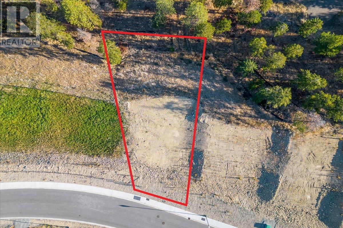 Property at 2090 Montenegro Drive image 4