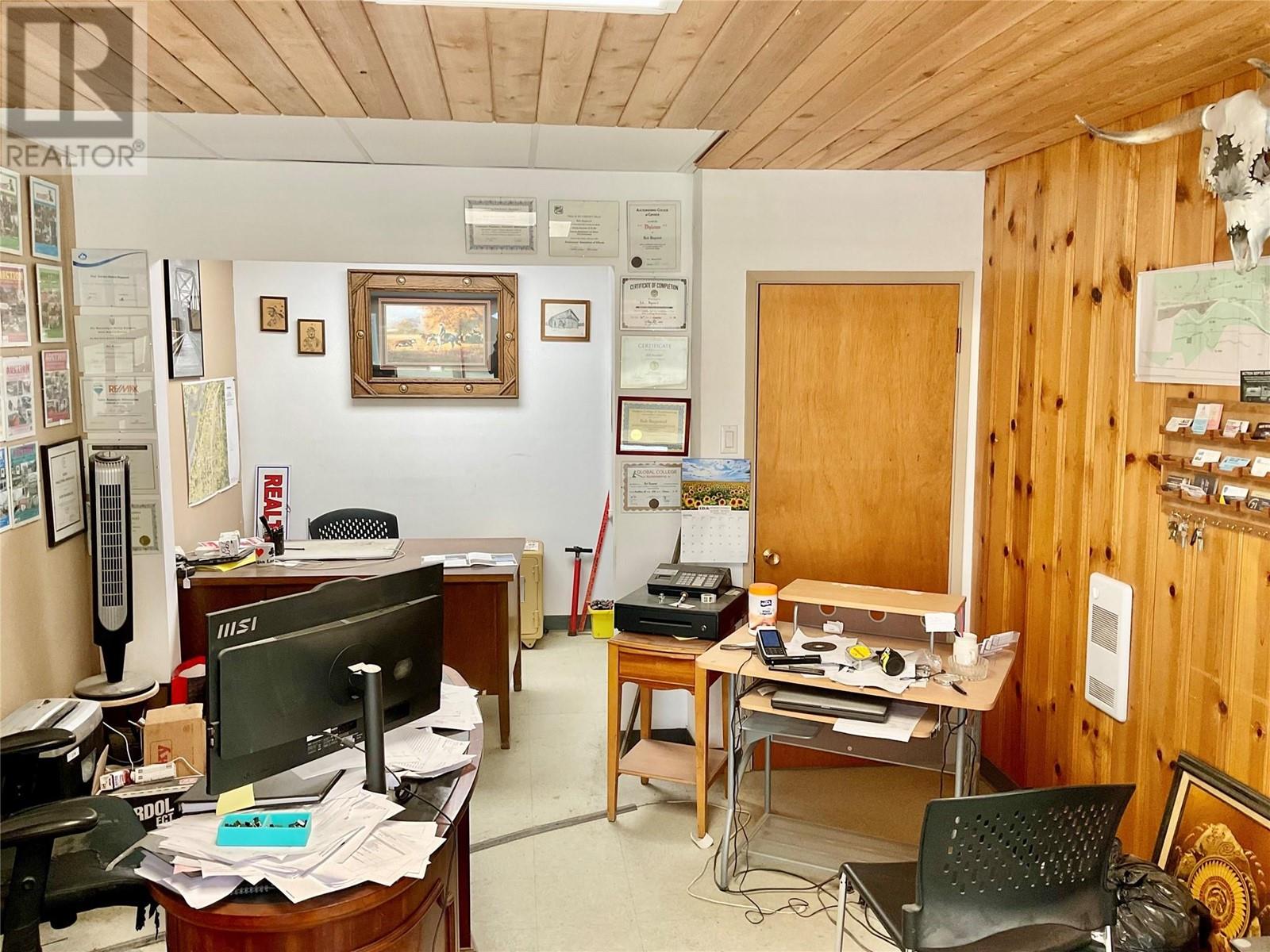 101 Government S Avenue, Greenwood, British Columbia  V0H 1J0 - Photo 12 - 10349341