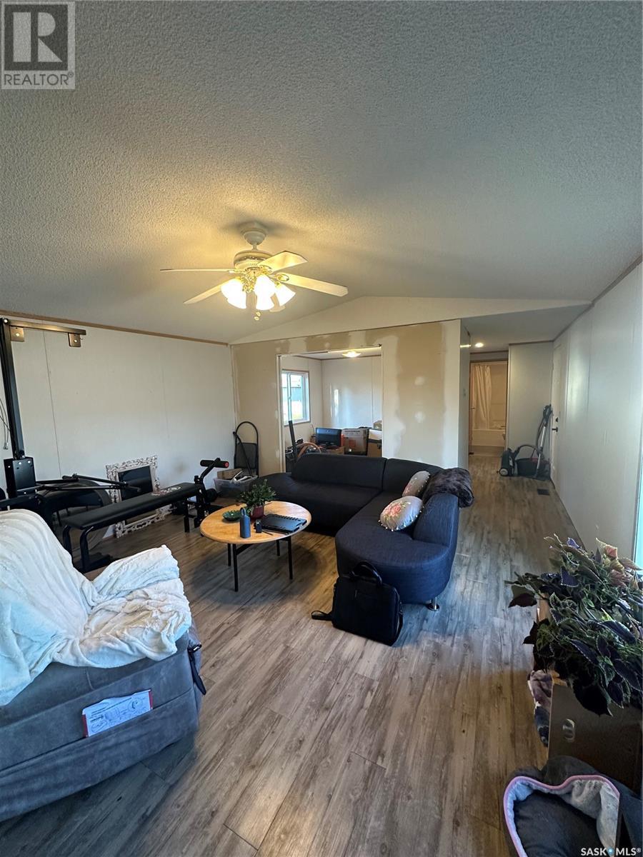 55 Mulberry Road, Sunset Estates, Saskatchewan  S7B 0A4 - Photo 5 - SK007087
