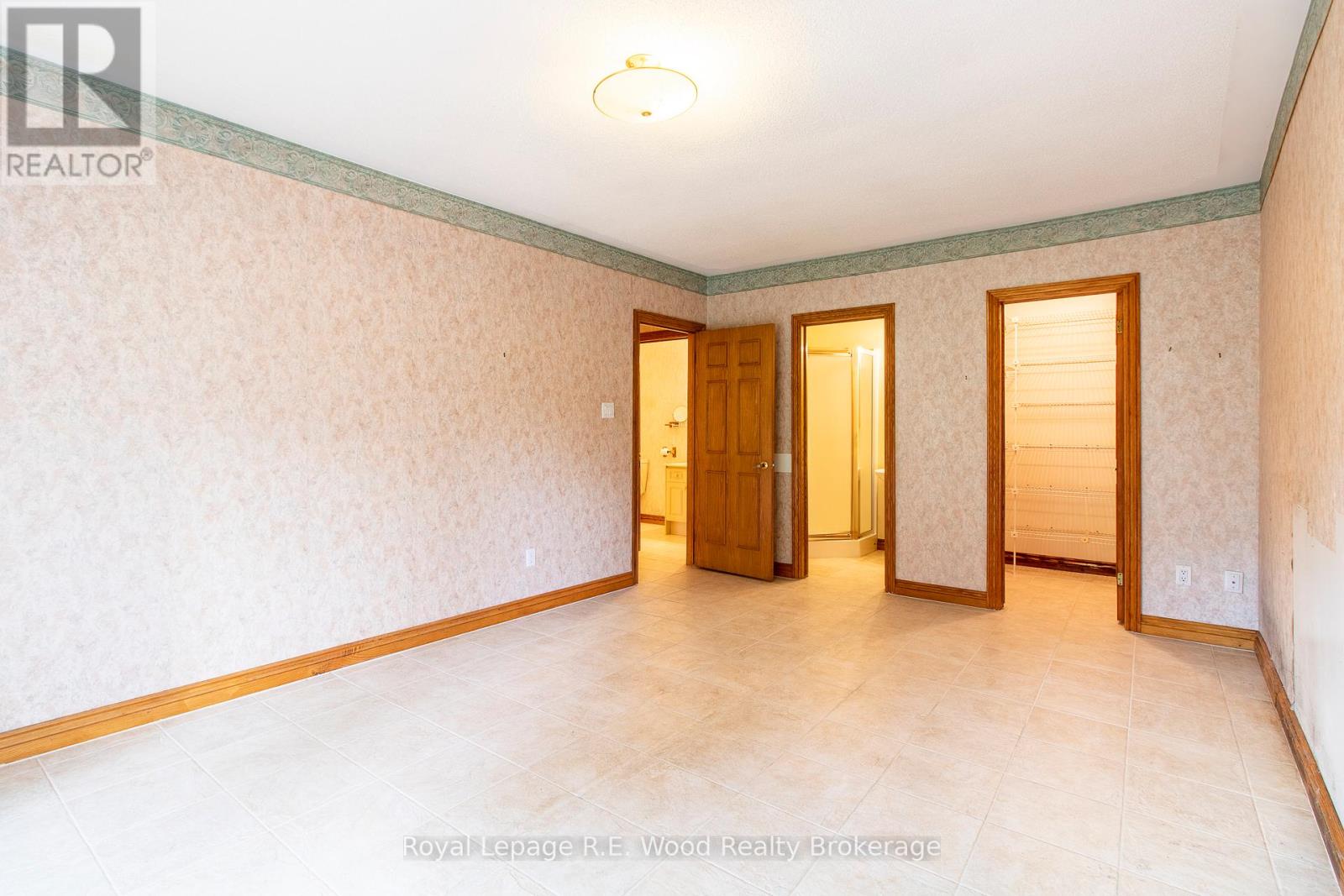 4974 Marion Street, Thames Centre, Ontario  N0L 1G4 - Photo 34 - X12173461
