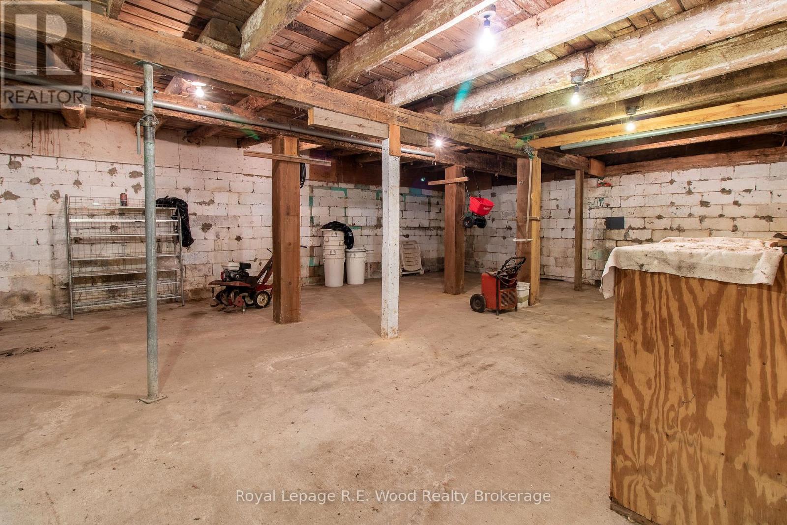 4974 Marion Street, Thames Centre, Ontario  N0L 1G4 - Photo 41 - X12173461