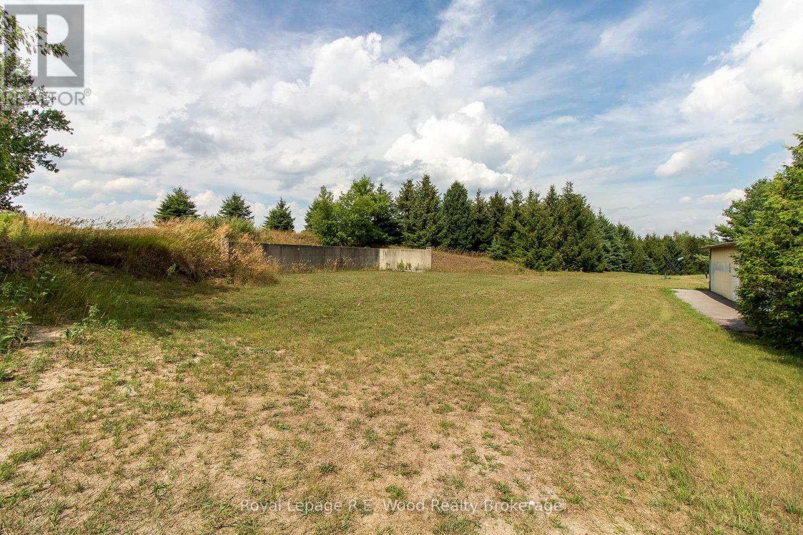 4974 Marion Street, Thames Centre, Ontario  N0L 1G4 - Photo 45 - X12173461