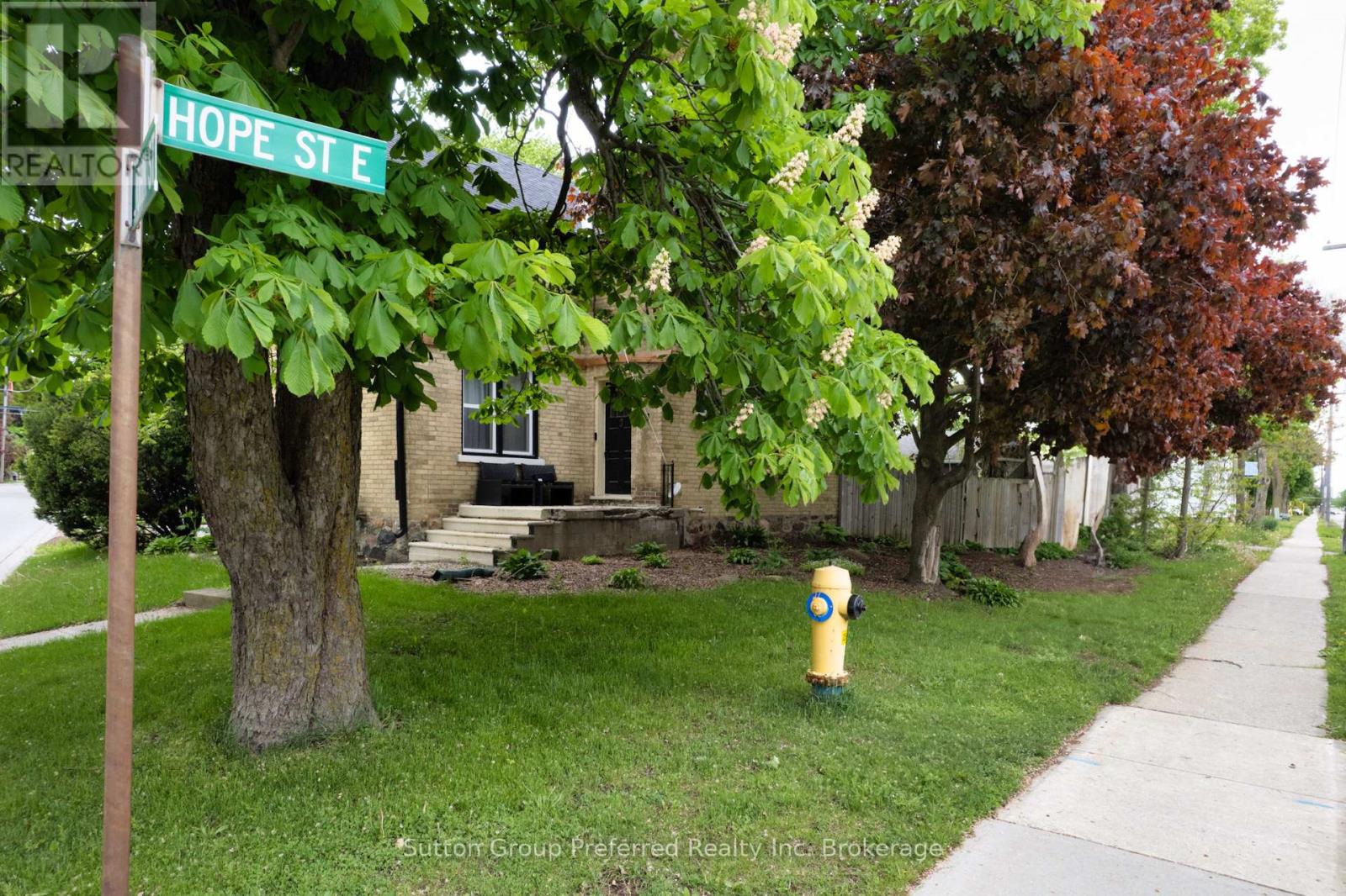 73 Hope Street E, East Zorra-Tavistock, Ontario  N0B 2R0 - Photo 2 - X12173470