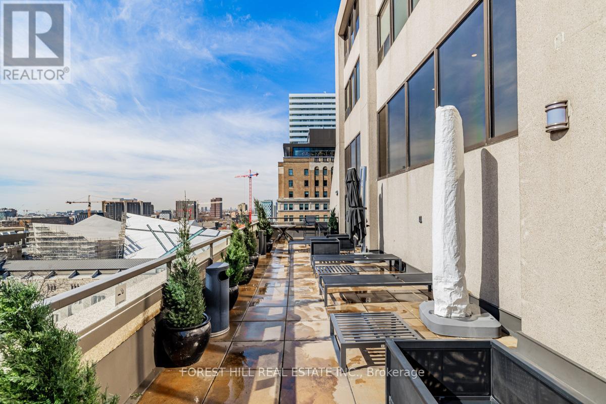 1407 - 175 Cumberland Street, Toronto, Ontario  M5R 3M9 - Photo 29 - C12173312