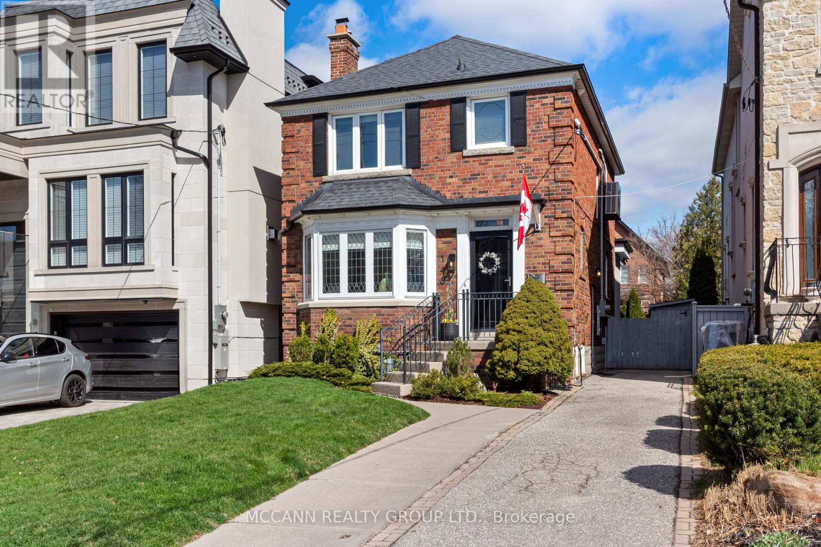 148 BROOKE AVENUE, Toronto, Ontario