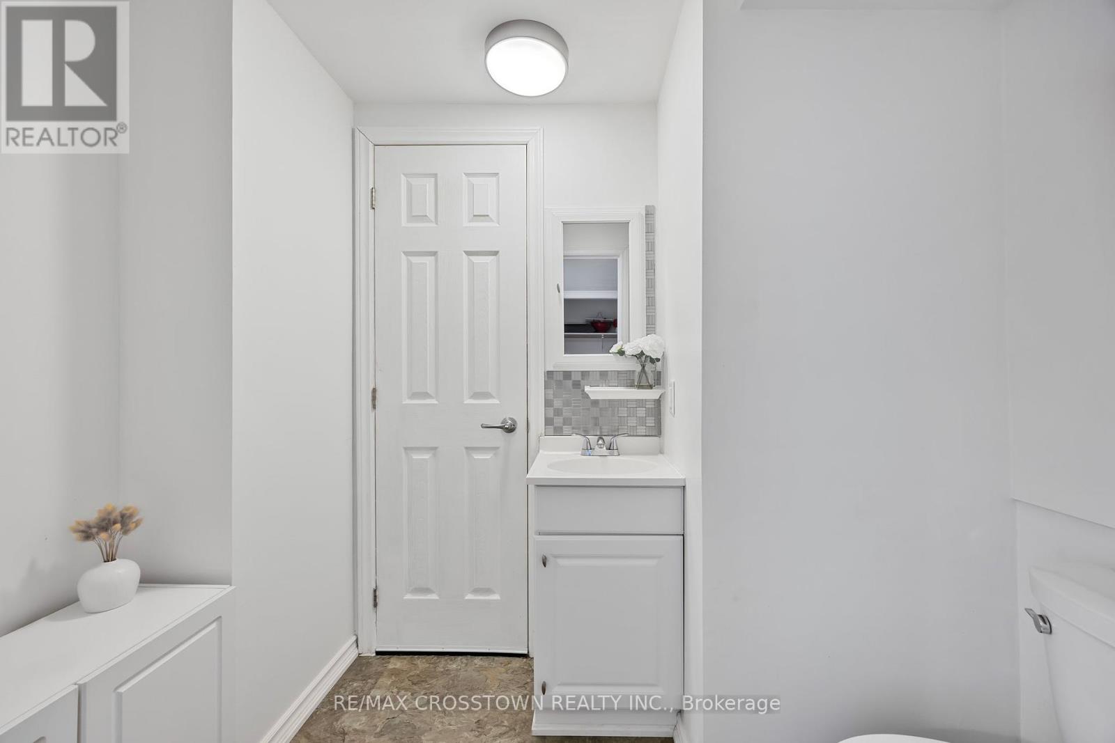 99 Courtney Crescent, Barrie, Ontario  L4N 5S9 - Photo 27 - S12100191