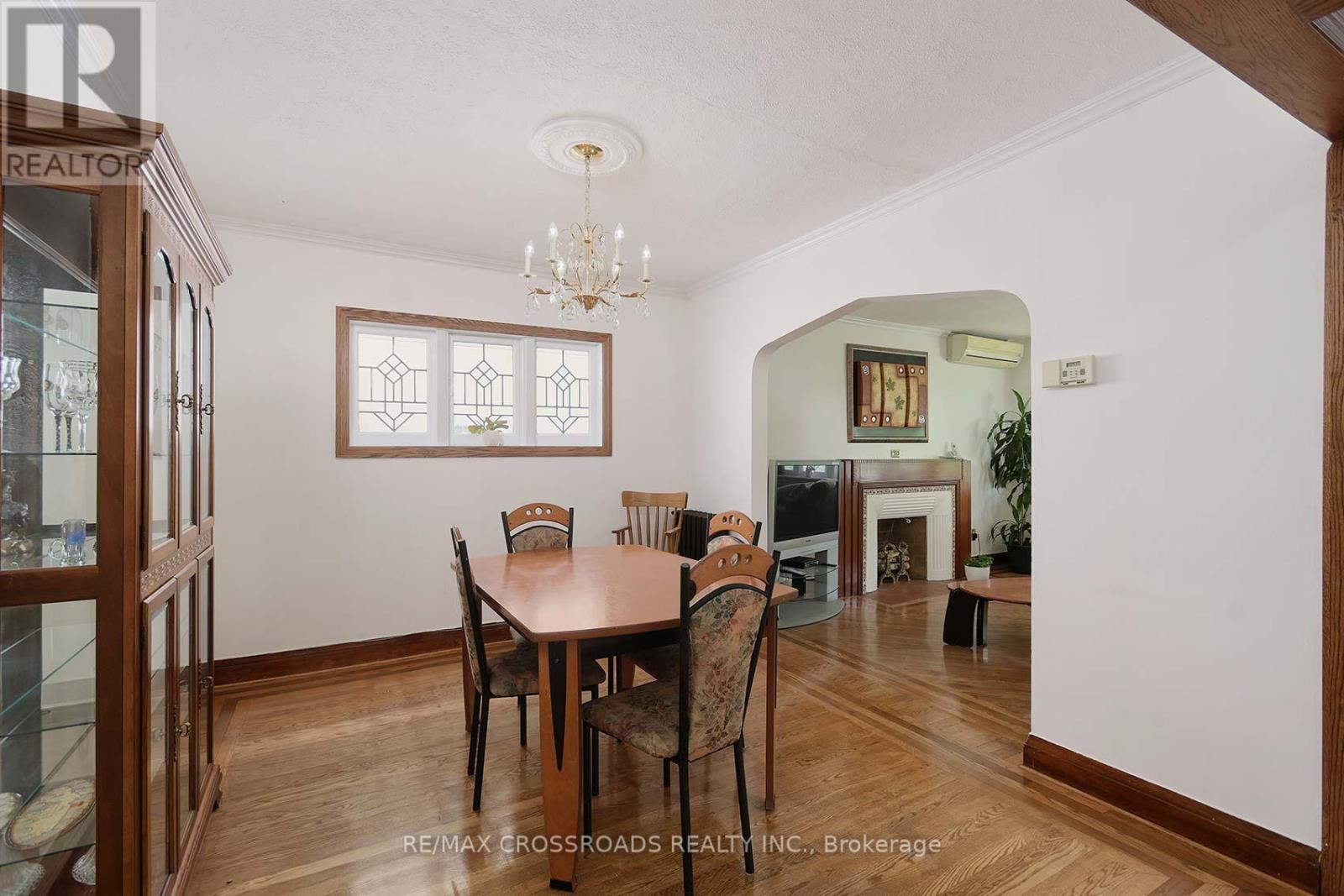 334 O'connor Drive, Toronto, Ontario  M4J 2V3 - Photo 13 - E12173261