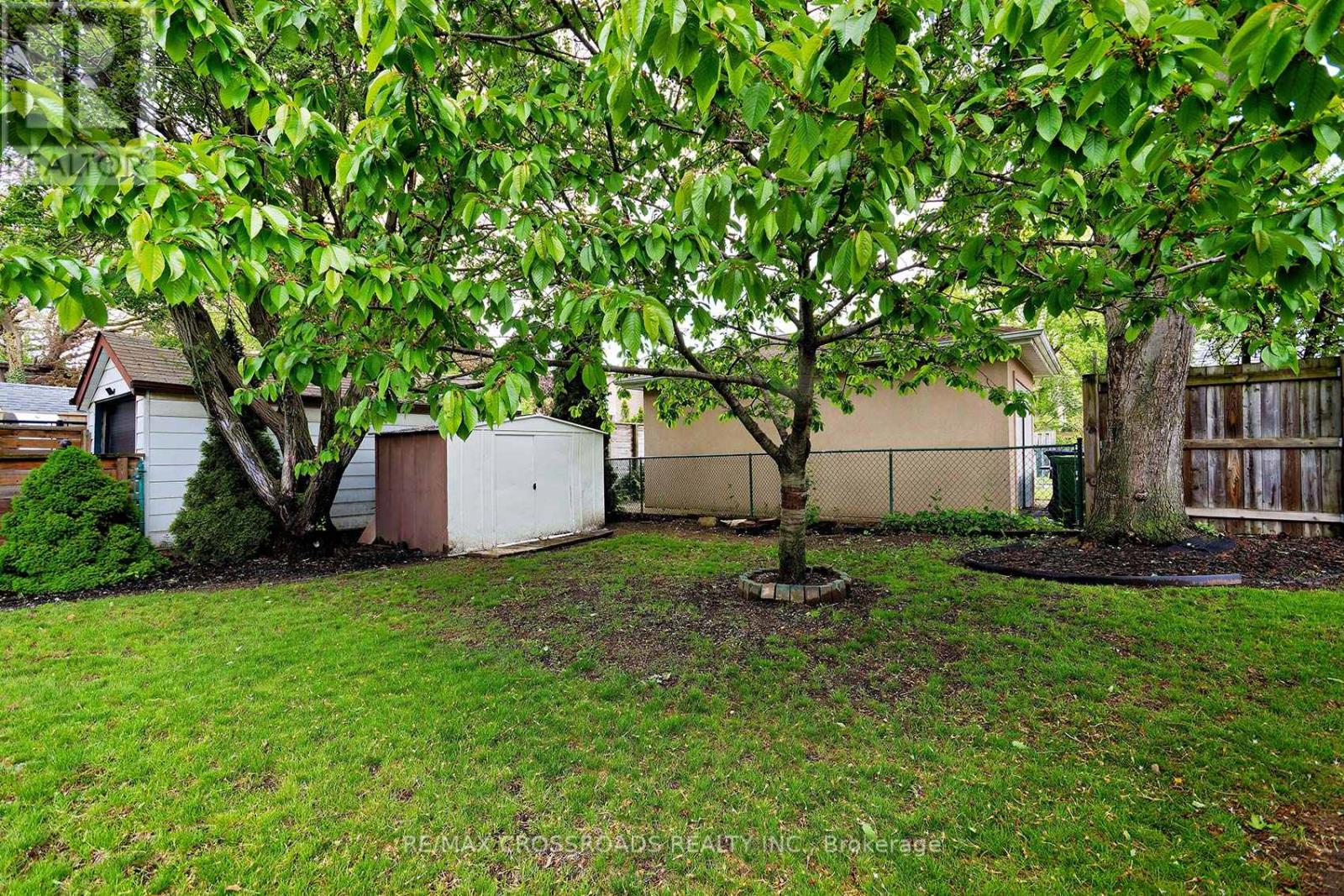 334 O'connor Drive, Toronto, Ontario  M4J 2V3 - Photo 43 - E12173261