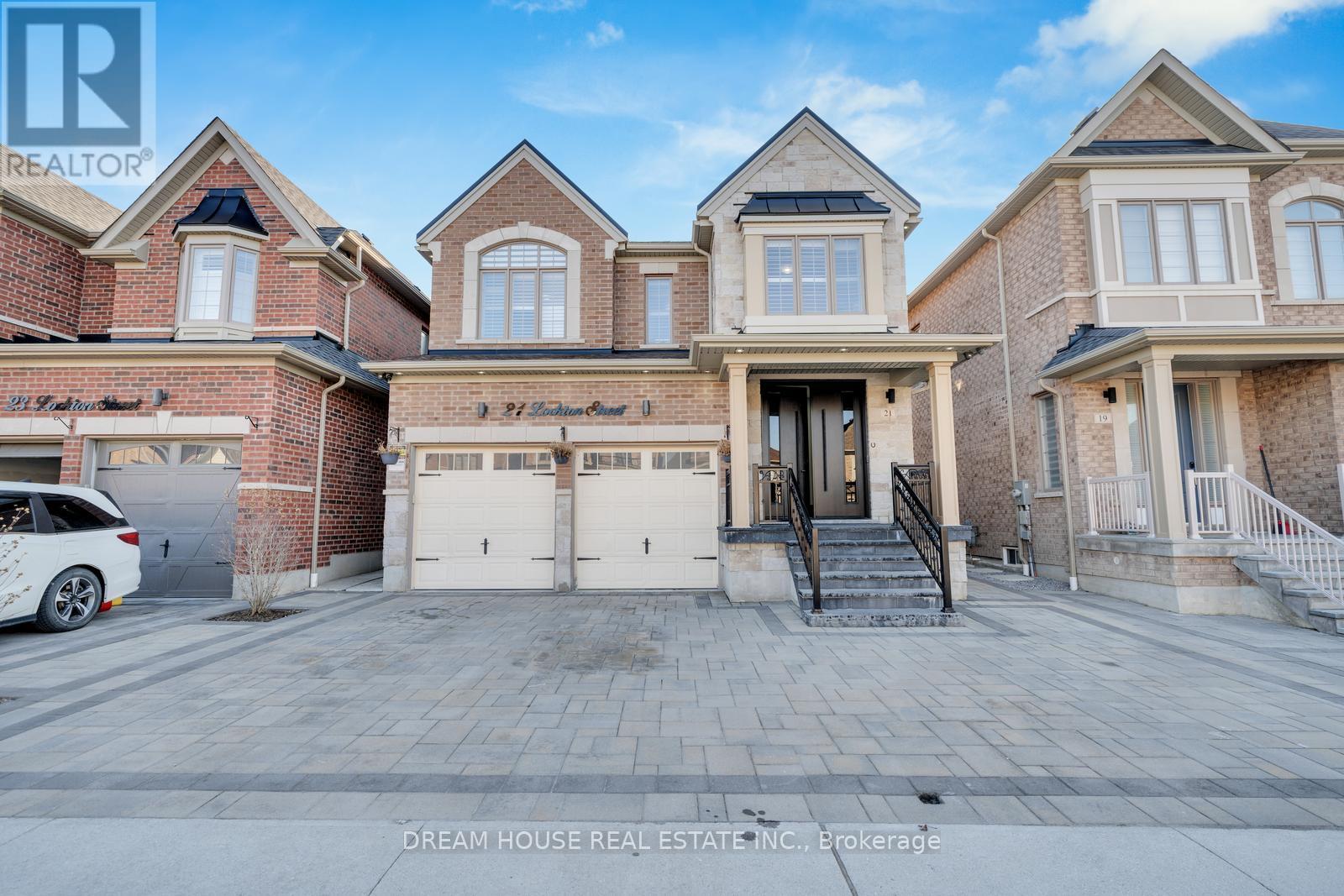 21 Lockton Street, Whitby, Ontario  L1P 0E1 - Photo 2 - E12173342