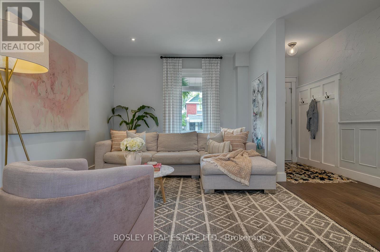 76 Boultbee Avenue, Toronto, Ontario  M4J 1B1 - Photo 5 - E12173498