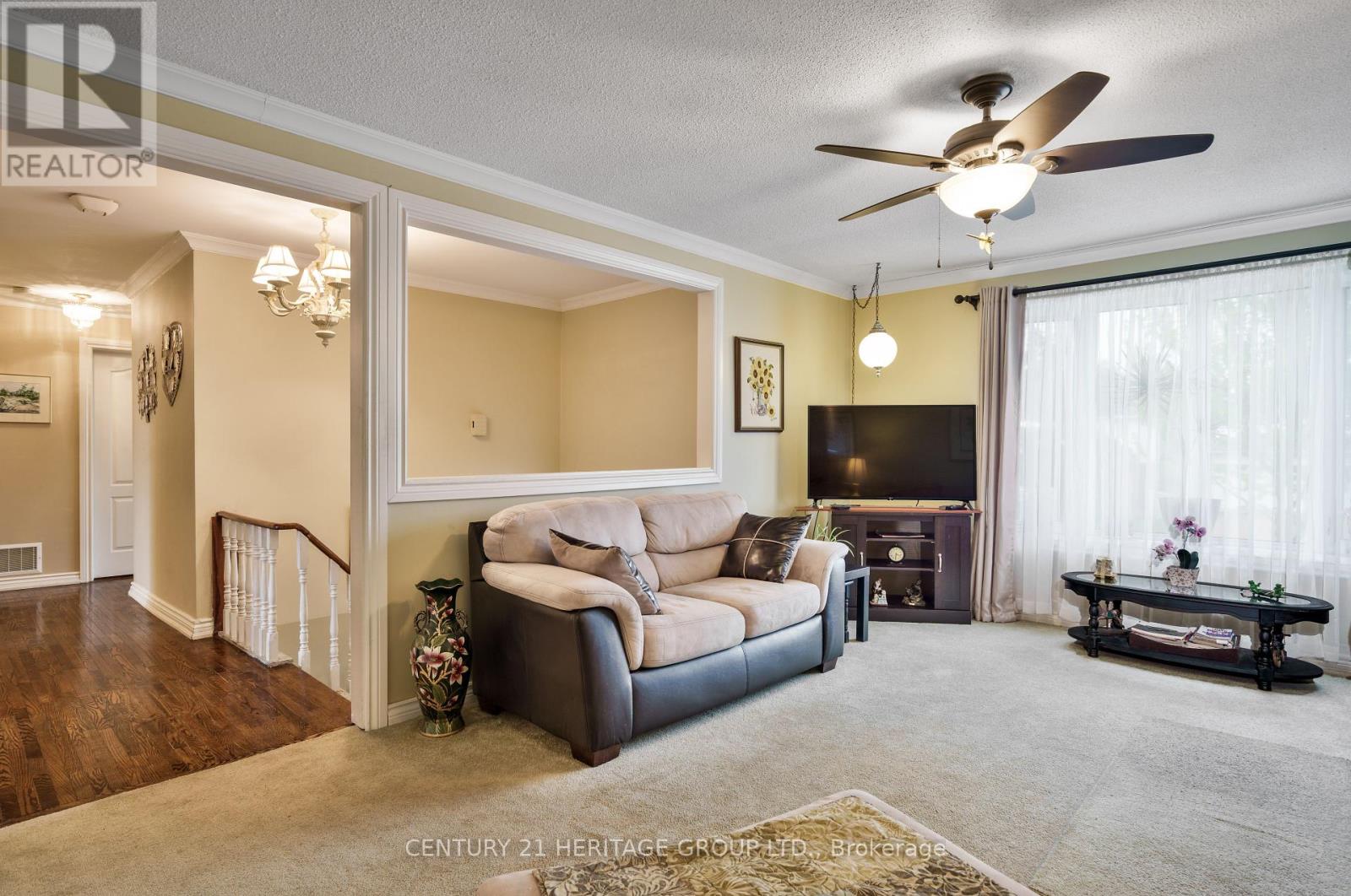 81 Porter Street, Bradford West Gwillimbury, Ontario  L3Z 1E9 - Photo 6 - N12173355