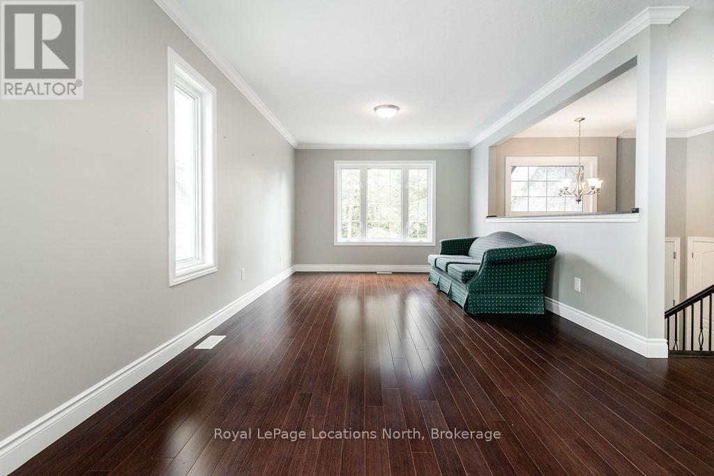 60 49th Street N, Wasaga Beach, Ontario  L9Z 1Y1 - Photo 12 - S12169060