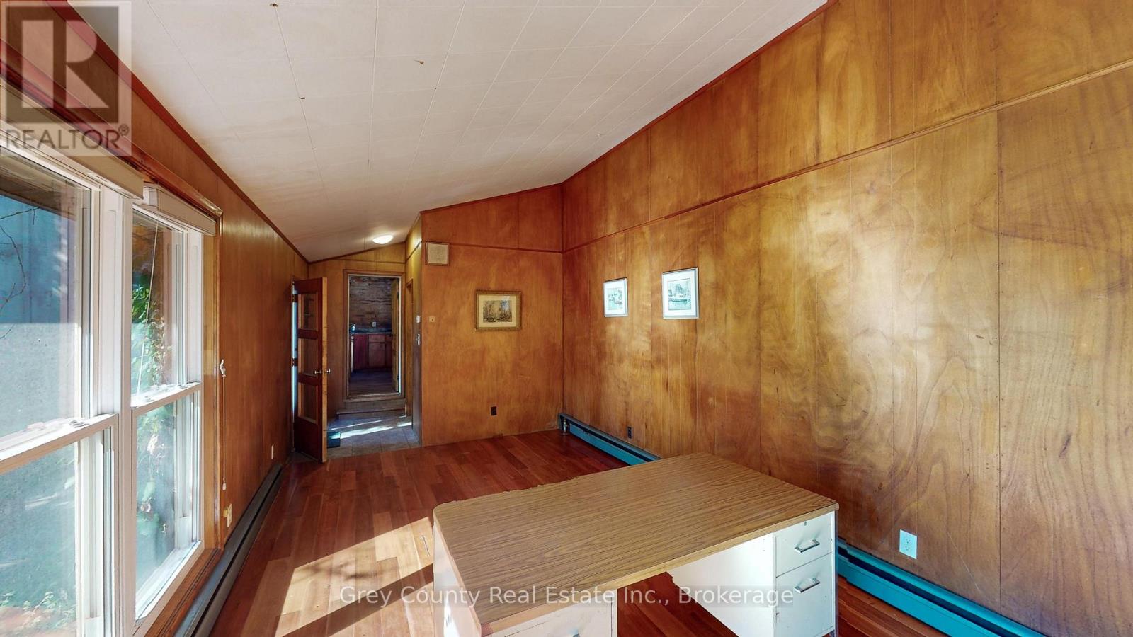 27-29 Main Street E, Grey Highlands, Ontario  N0C 1H0 - Photo 21 - X12070045