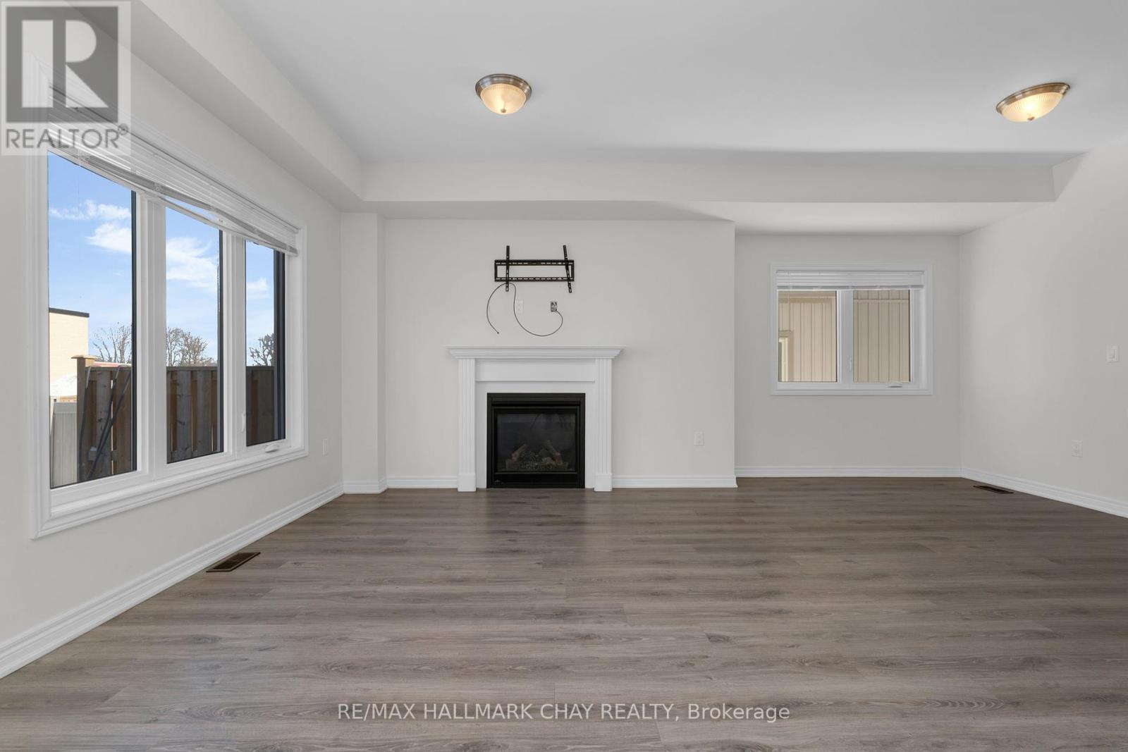 24 Churchlea Mews, Orillia, Ontario  L3V 8K9 - Photo 11 - S12173484