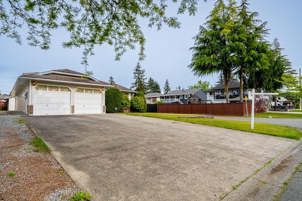 8816 157 Street, Surrey, British Columbia  V4N 2Y8 - Photo 2 - R3006566