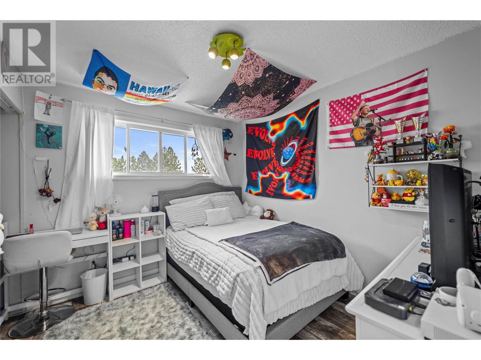 787 Gleneagles Drive, Kamloops, BC V2E1J7