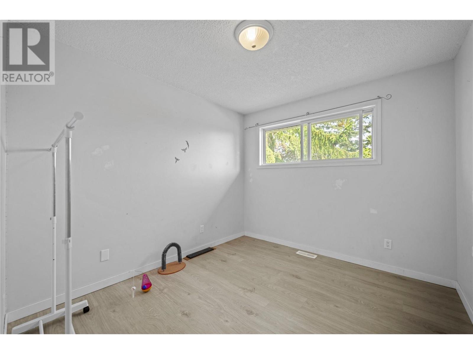 787 Gleneagles Drive, Kamloops, British Columbia  V2E 1J7 - Photo 17 - 10348661