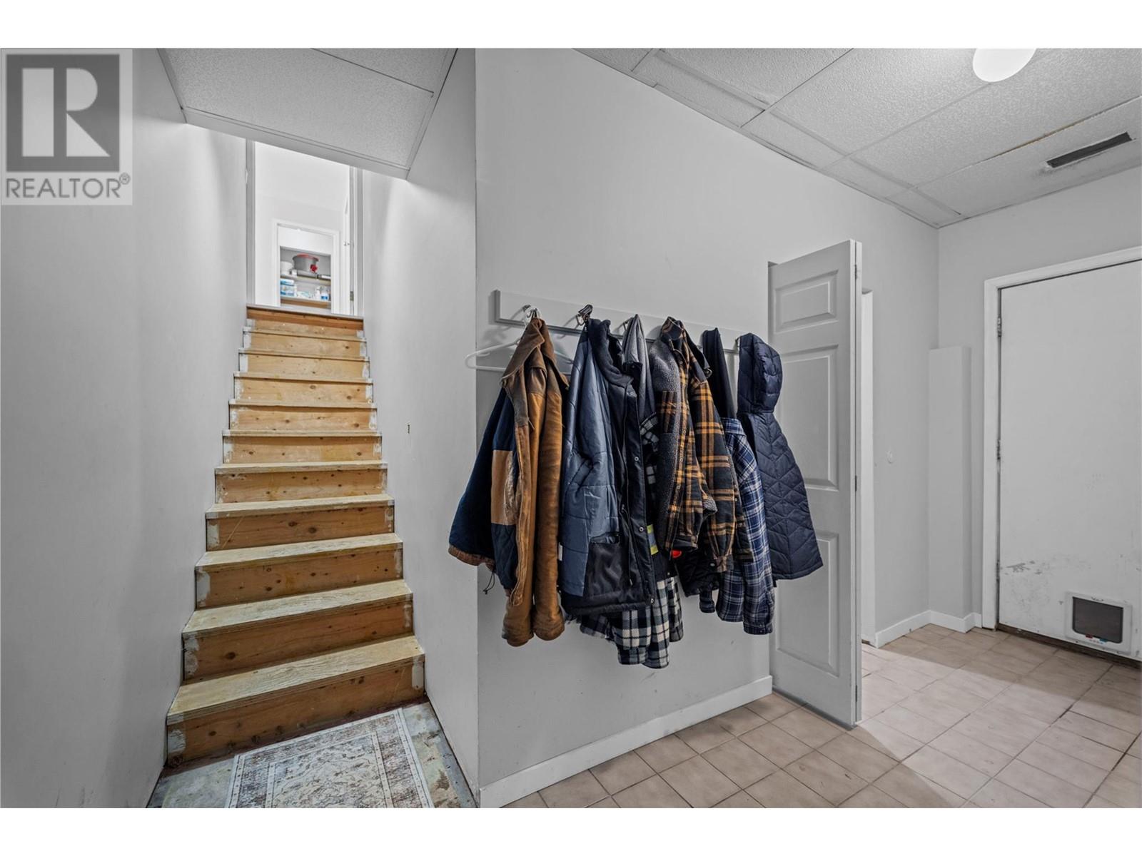 787 Gleneagles Drive, Kamloops, British Columbia  V2E 1J7 - Photo 26 - 10348661