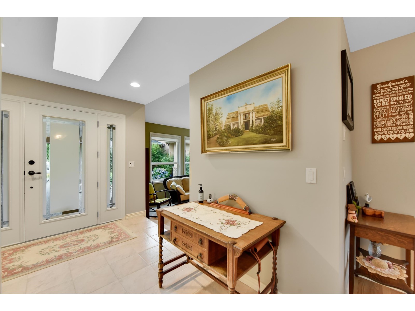 8518 165a Street, Surrey, British Columbia  V4N 3H2 - Photo 3 - R3006609