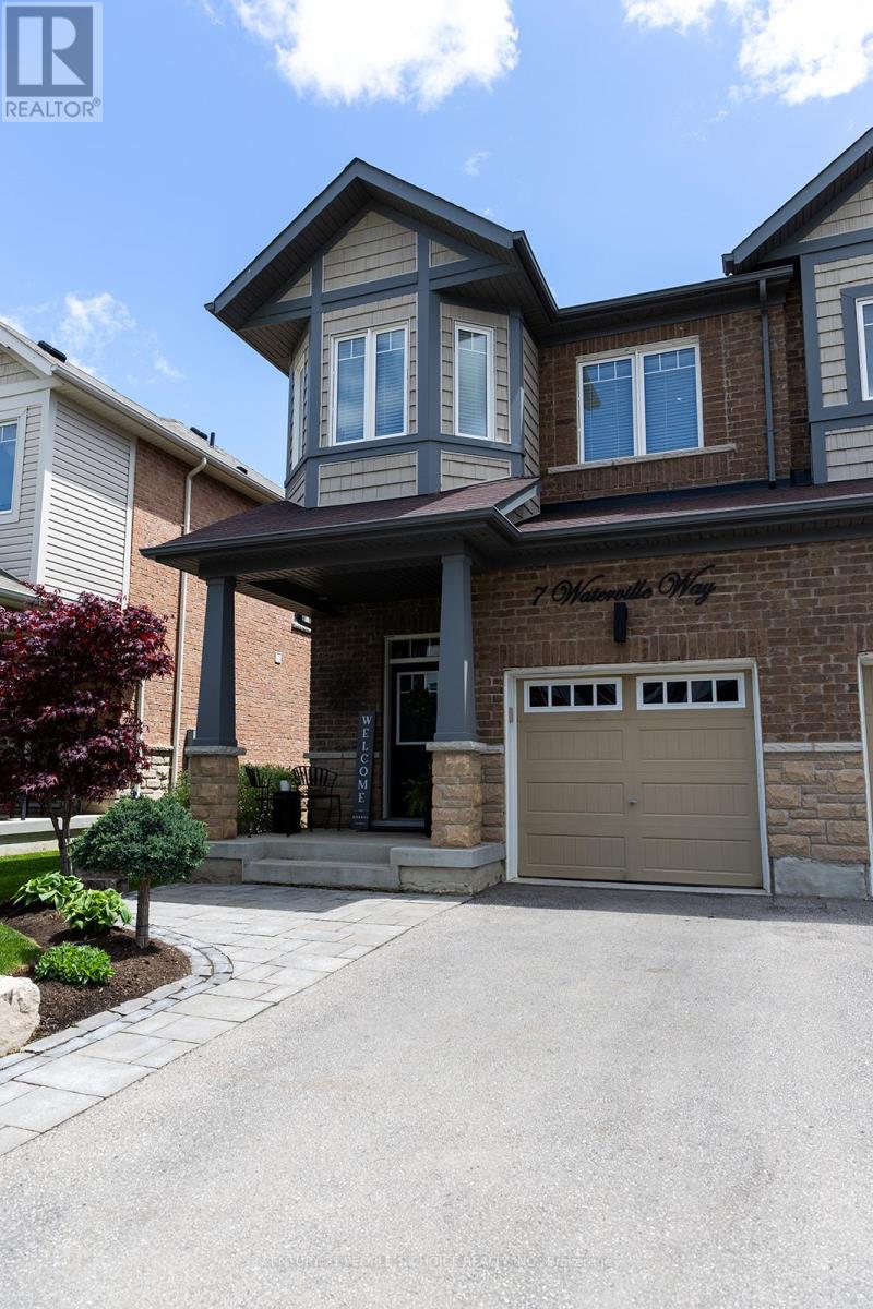 7 Waterville Way, Caledon, Ontario  L7C 3P8 - Photo 4 - W12173251