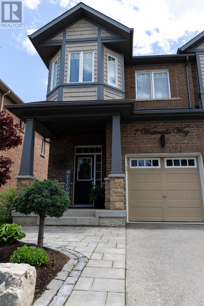 7 Waterville Way, Caledon, Ontario  L7C 3P8 - Photo 5 - W12173251