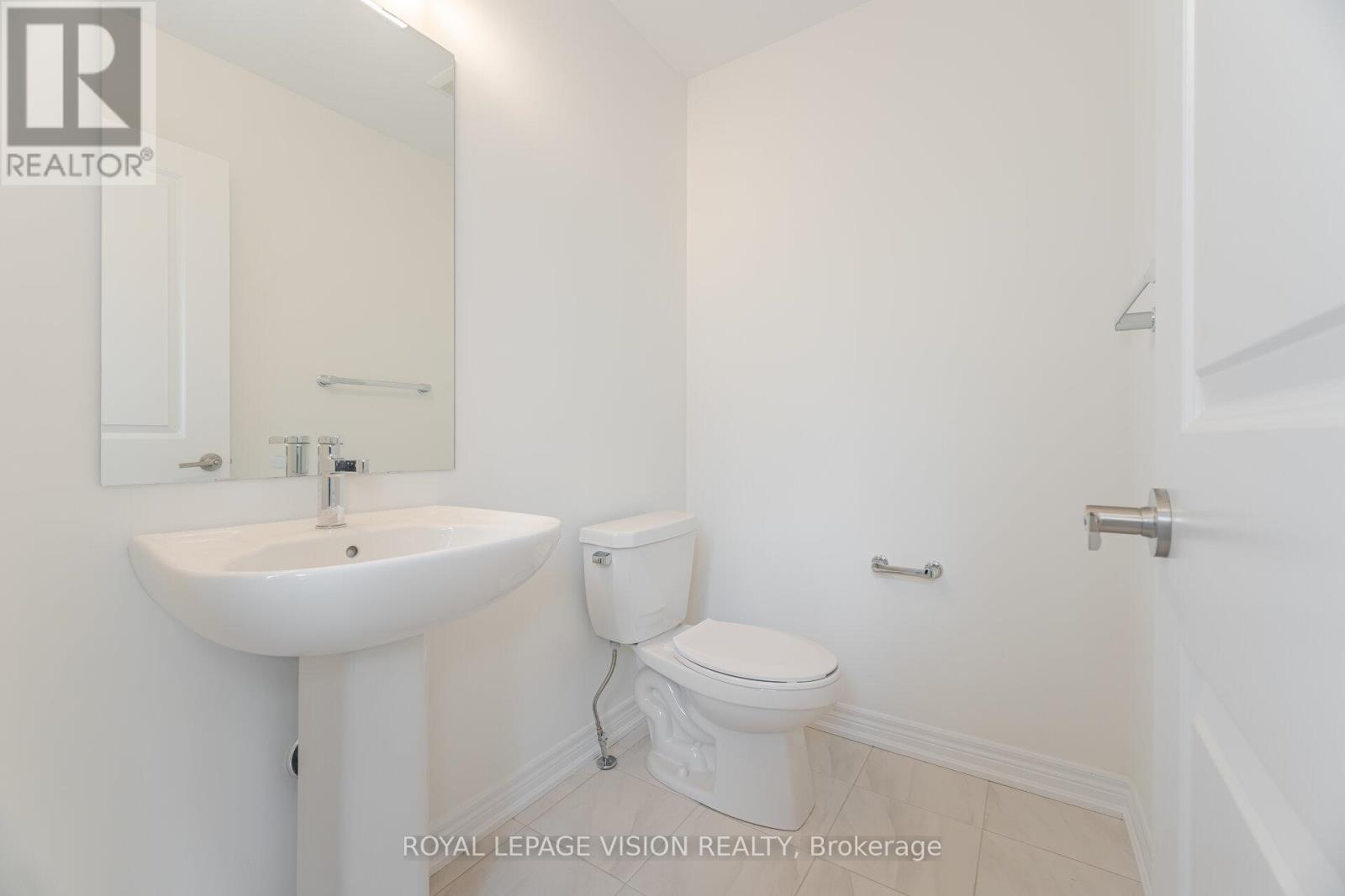 38 Folcroft Street, Brampton, Ontario  L6Y 6L3 - Photo 18 - W12173288