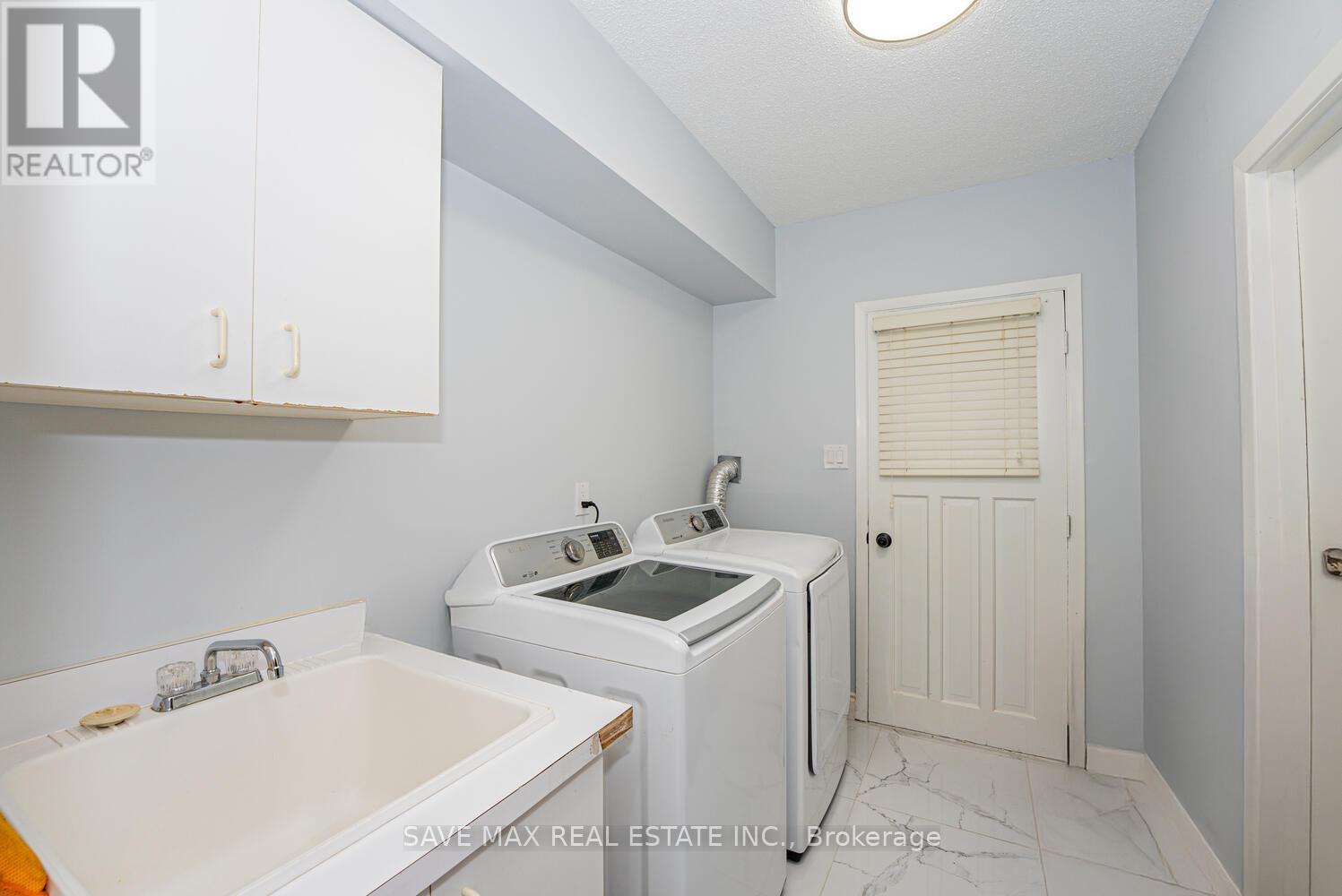 3446 Bertrand Road, Mississauga, Ontario  L5L 4G4 - Photo 18 - W12173296