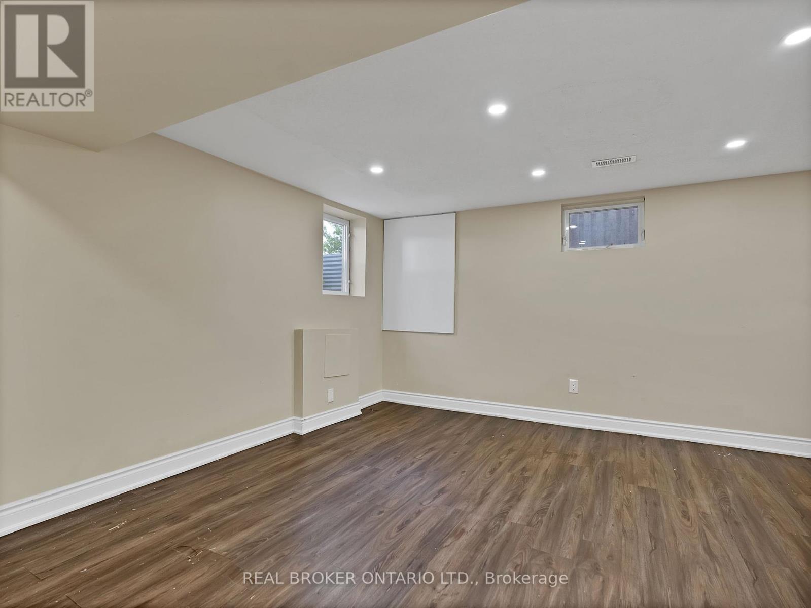 Bsmt - 251 Vodden Street E, Brampton, Ontario  L6V 1N3 - Photo 10 - W12173346